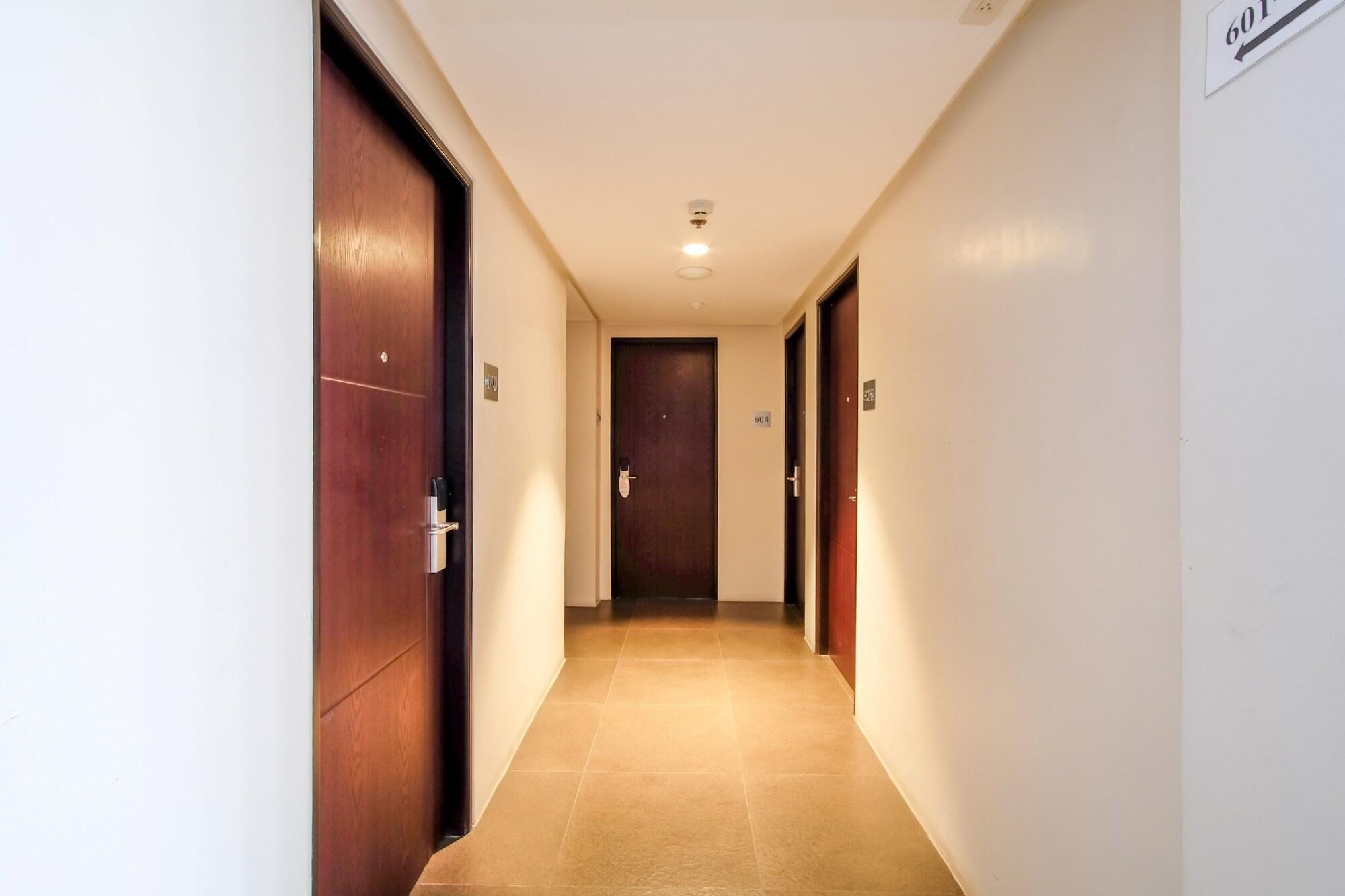 Myspace Hotel @Bgc Pasig City Exterior foto