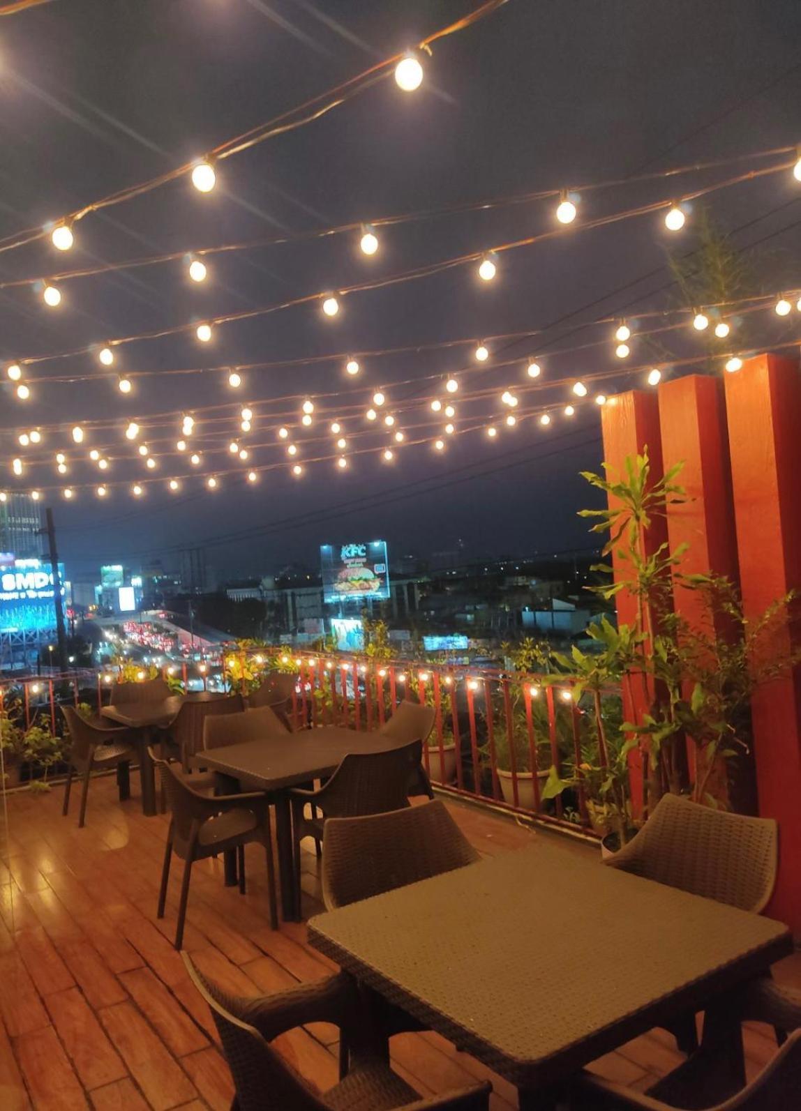 Myspace Hotel @Bgc Pasig City Exterior foto
